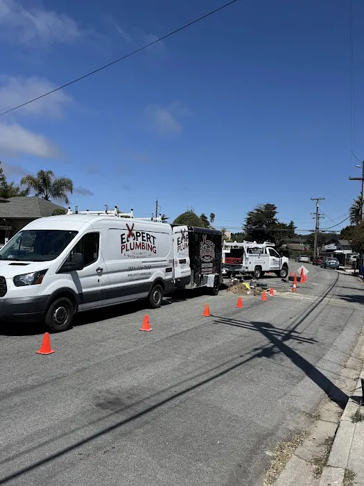 Expert Plumbing & Water Heaters, Inc. Picture 1