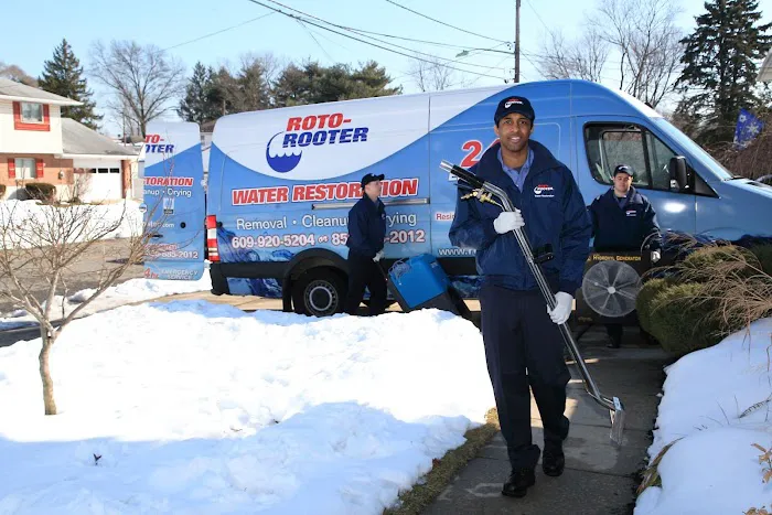 Roto-Rooter Plumbing & Water Cleanup Picture 1