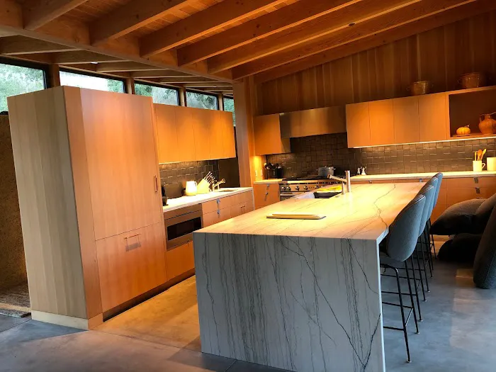 Illusions Inc. Picture 2