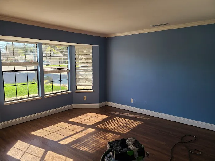 Speedy-Clean Painting & Pressure Washing Picture 7