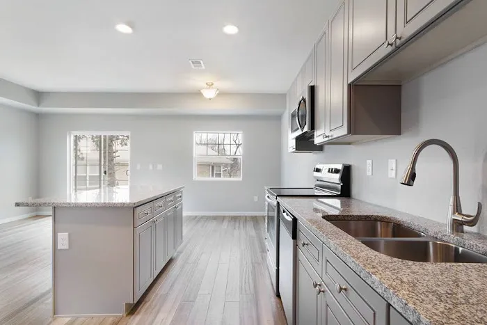 R1 Construction Services llc Picture 2