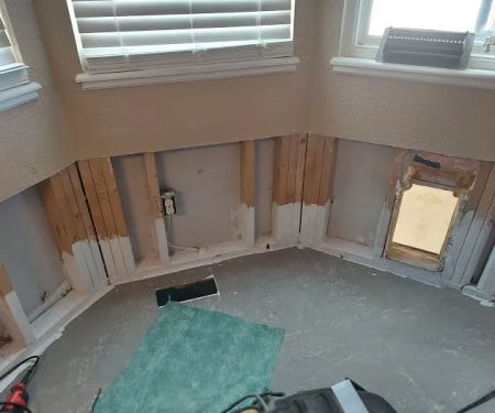 EE Cleaning & Restoration