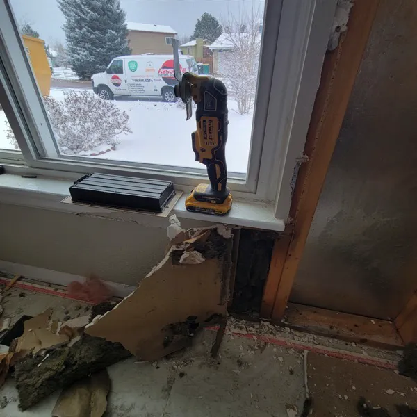 Absolute Water Damage and Mitigation Picture 5