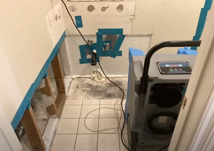 Mr Water Damage Restoration Los Angeles Picture 7