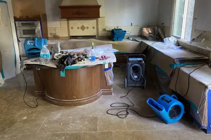 Mr Water Damage Restoration Los Angeles Picture 3