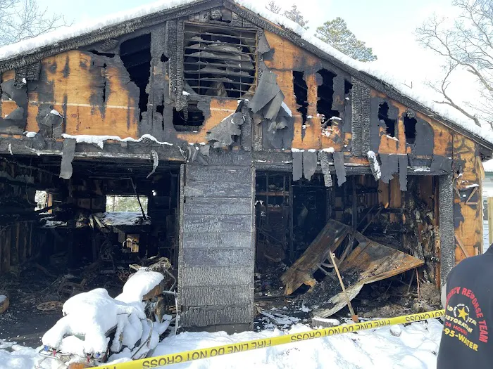 Gold Star Restoration Picture 7