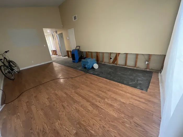 Water Damage Restoration in Los Angeles Picture 4