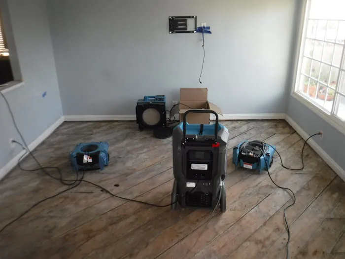 High Velocity Restoration Inc. Picture 1