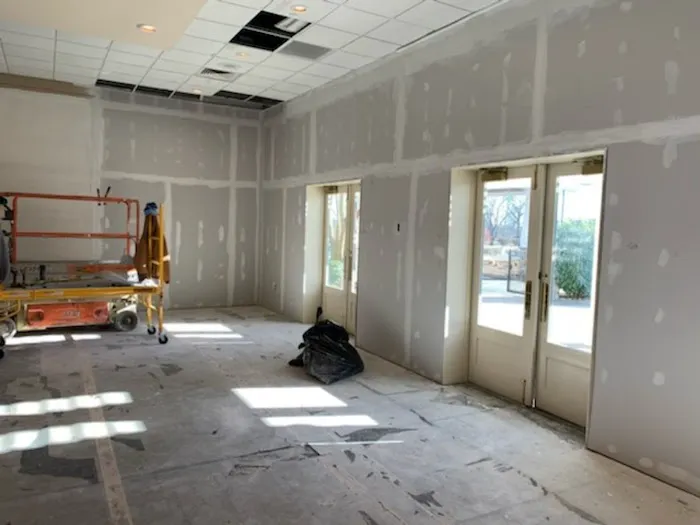 SOS Restoration Of Burbank Picture 1