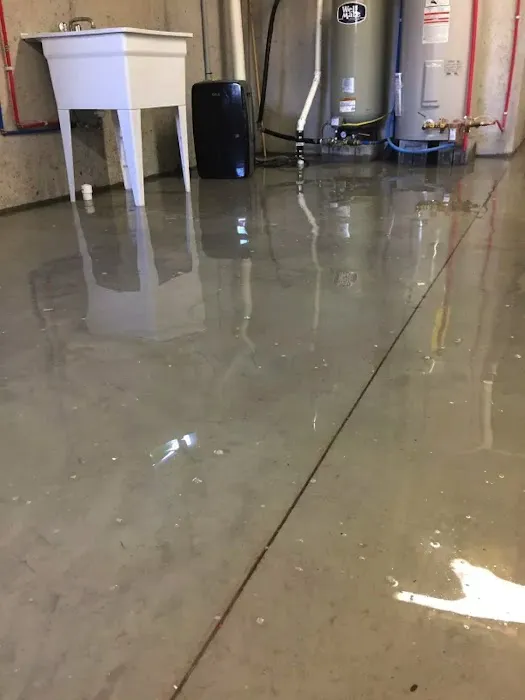 IN & OUT Water Damage Restoration Services Picture 4