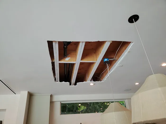 North Hollywood Water Restoration Picture 8