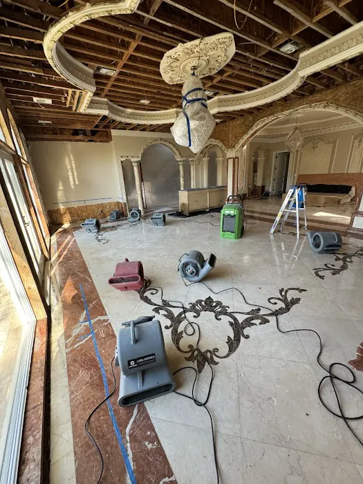 Maze Restoration & Water Damage Repair Picture 9