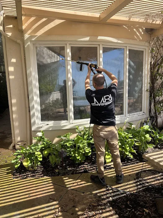 Maze Restoration & Water Damage Repair Picture 3