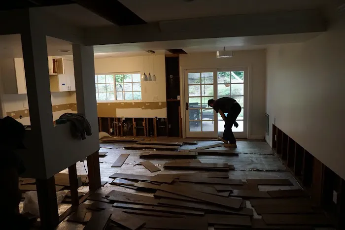 One of a Kind Restoration Picture 8