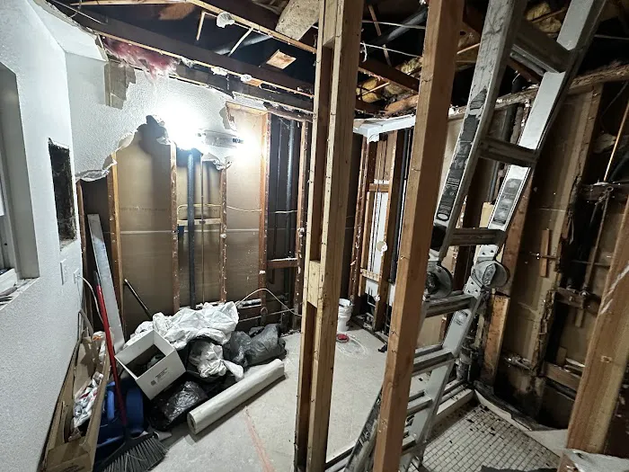 All & One Restoration and Construction Picture 4