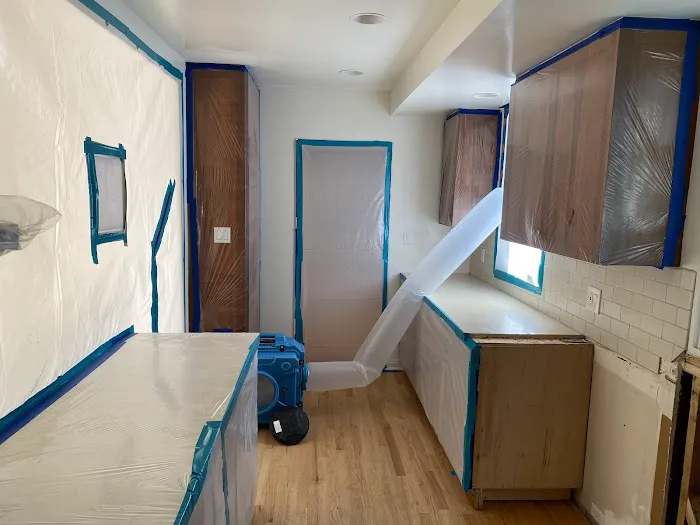 Zimax Water & Fire Damage Restoration - Emergency Mold Remediation & Restoration Services Contractor Picture 6