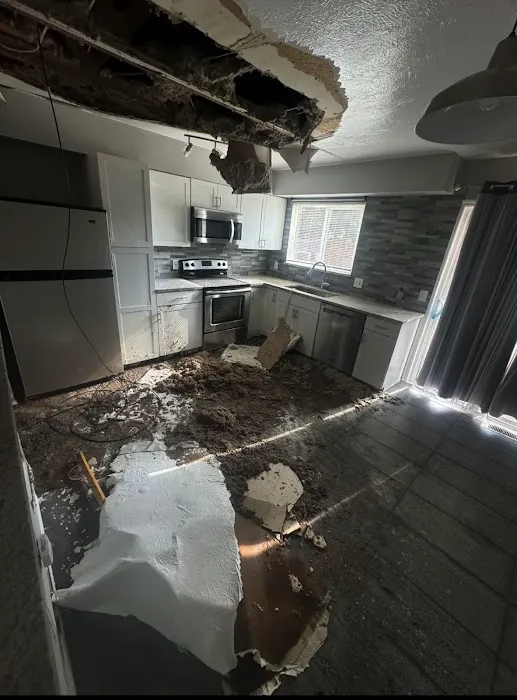 IN & OUT Water Damage Restoration of Torrance Picture 4