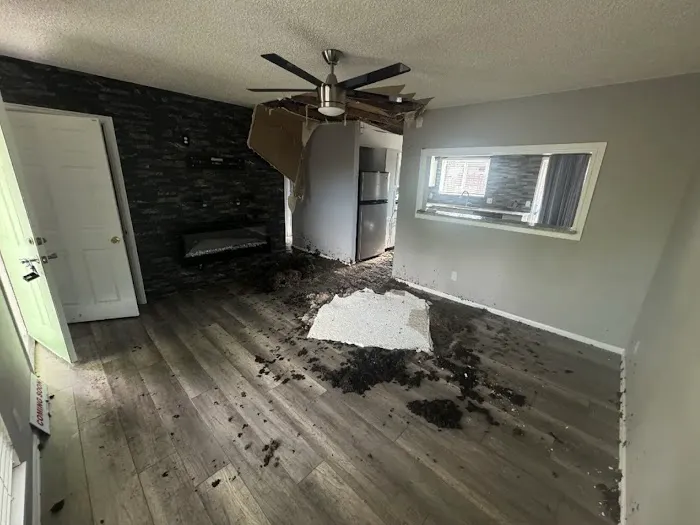 IN & OUT Water Damage Restoration of Torrance Picture 5