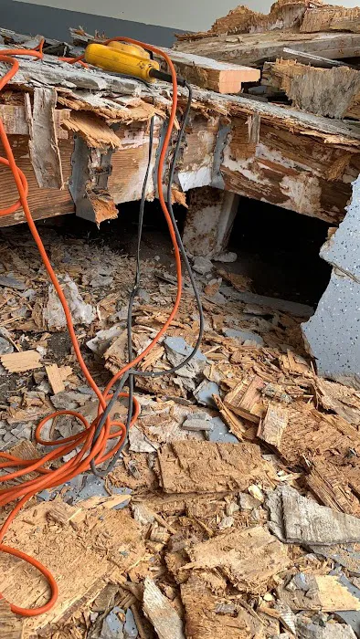 Water Damage Guy Picture 2