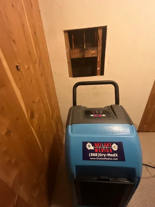 Dry-Out Medics | Water Damage Repair & Cleanup Picture 4