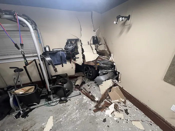 Venturi Restoration - Los Angeles Picture 3