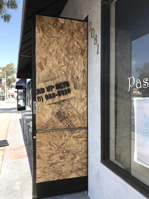 Board Up Boys Picture 3