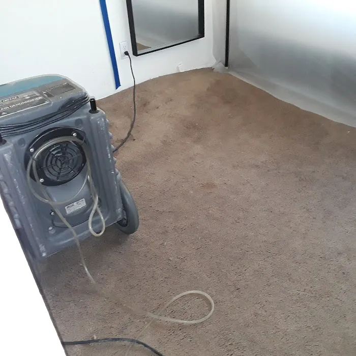 Danny's Emergency Water Damage Picture 3