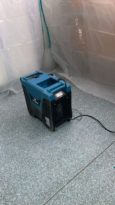 24/7 Emergency Water Damage Picture 5