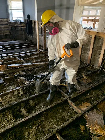 1st Responders Fire Damage Restoration Van Nuys Picture 4