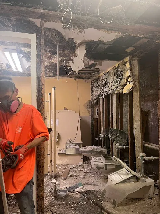 911 Restoration of Eastern Los Angeles Picture 1