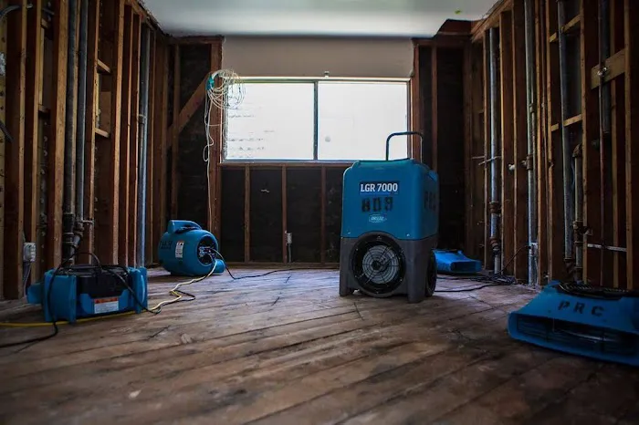 Insurance Restoration Xperts Picture 7