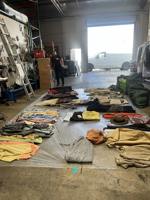 Exclusively Contents, Inc. Picture 7