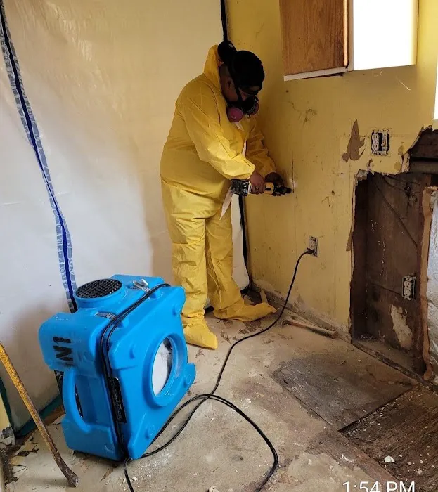 SOS Water & Fire Restoration Picture 7