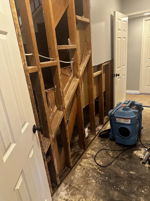 United Water Restoration Group of Ontario Picture 9