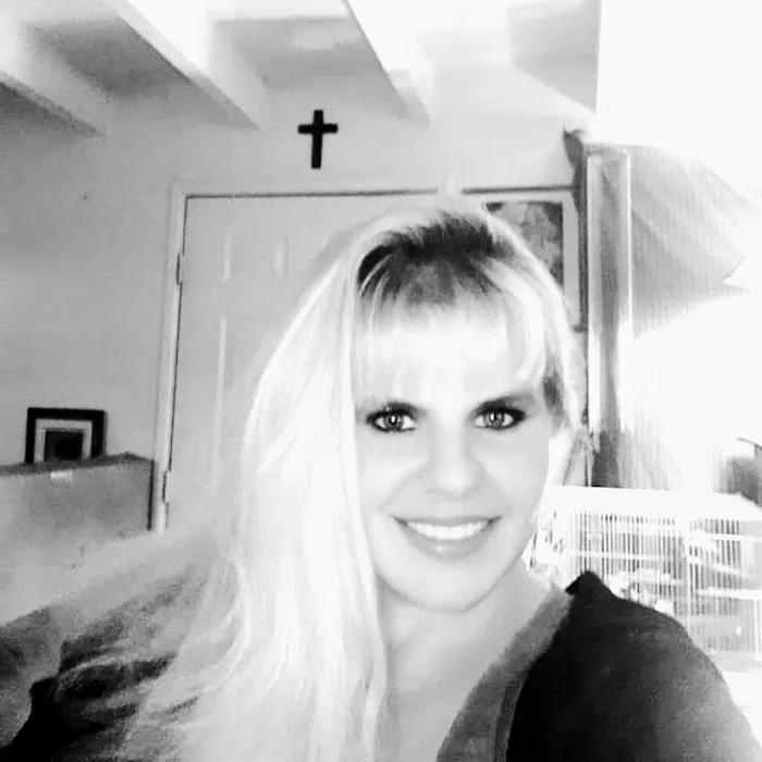 Miszzy Doez It All Picture 3