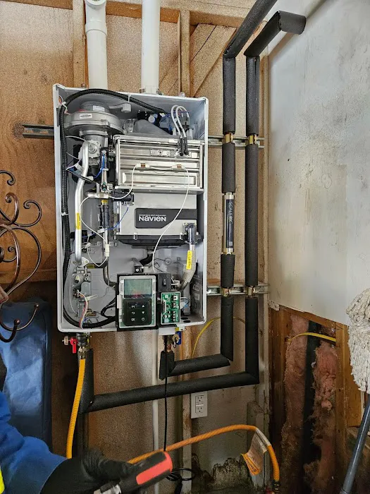 Cisneros Brothers Plumbing, Heating & AC Repair, Water Damage Restoration & Flood Services Picture 4