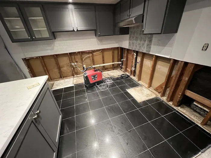 Royalty Water Damage & Restoration Picture 1