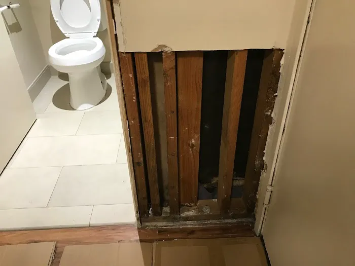 MDH Water Damage & Restoration Picture 7