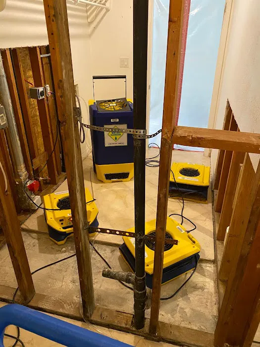 1-800 Water Damage of San Bernardino County Picture 2