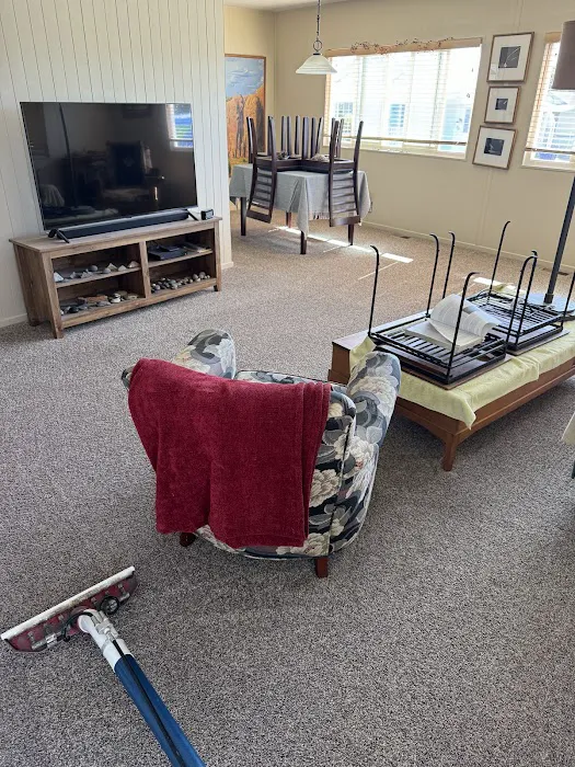 Steamworks Carpet Cleaning and Water Damage Restoration Picture 6