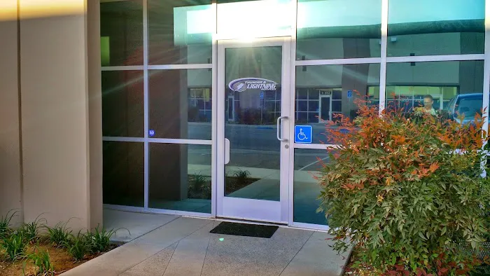 Thunder & Lightning Services Picture 3