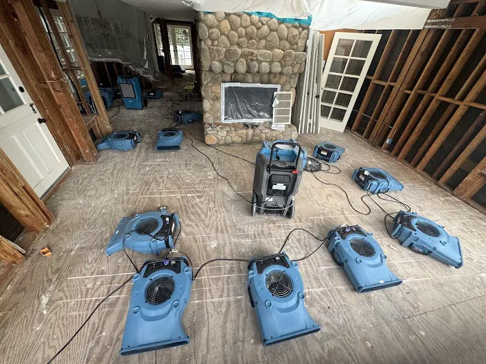 Restored Right - San Clemente Water Damage Restoration, Mold Remediation, & Fire Damage Restoration Picture 8