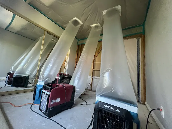 Distinctive Restoration Picture 1