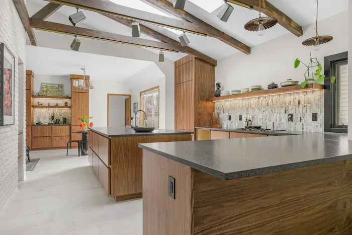 USA Restoration - Vancouver & Portland Picture 2