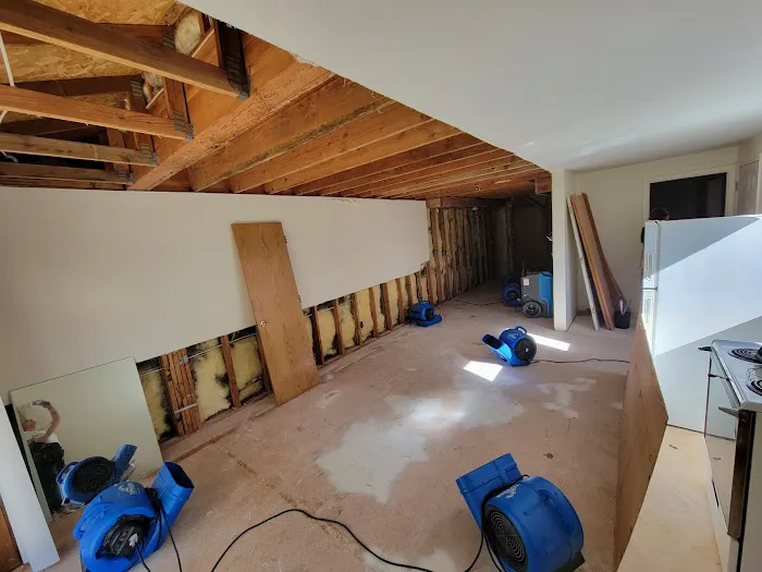 Restoration 1 of Vancouver Picture 4