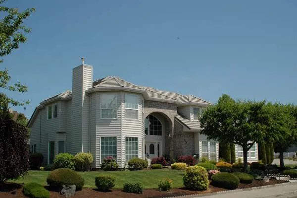 Hometown Exterior Designs & Siding Picture 6