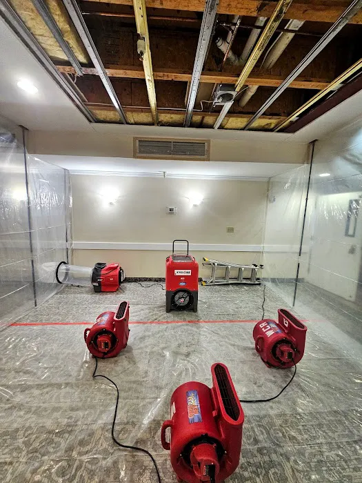 Wolf Construction & Restoration LLC Picture 7