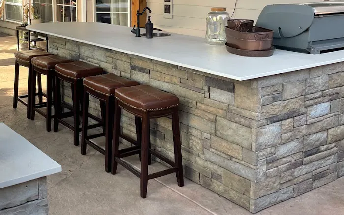 T&R Painting & Construction LLC Picture 1