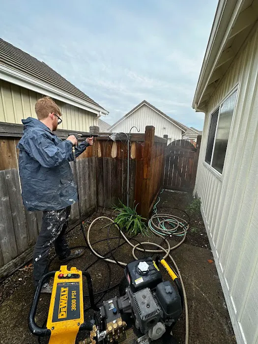 T&R Painting & Construction LLC Picture 4