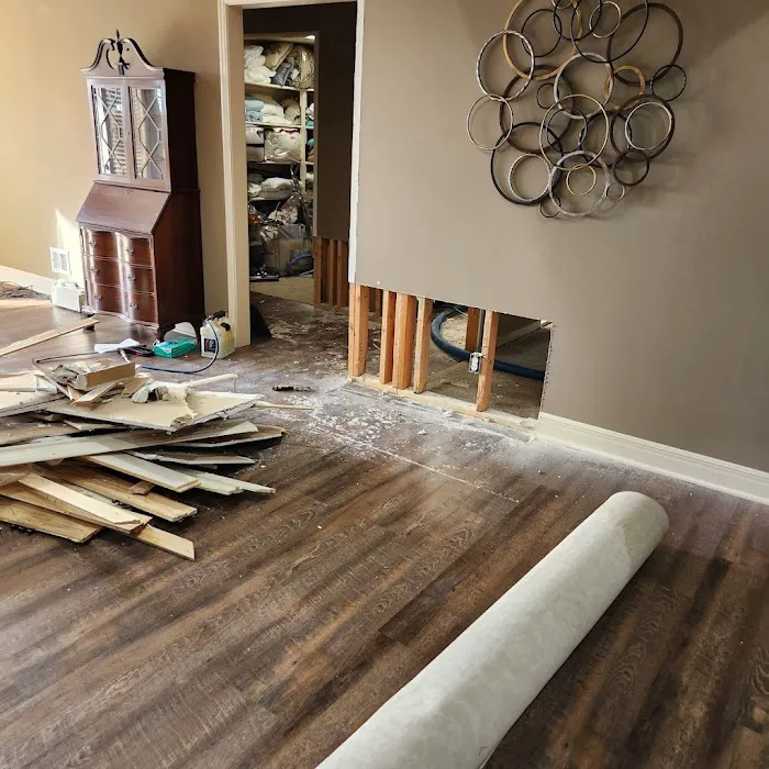 Power Dry - Emergency Water Removal Company Picture 1